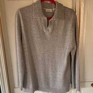 Westbound Woman’s Light Gray Sweater